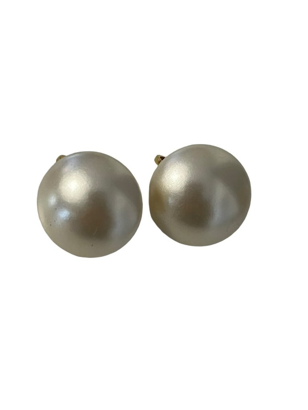 Vintage Faux Pearl Clip On Earrings Large 3/4 Round Classic Gold Tone